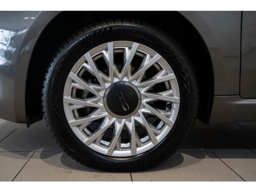 Fiat 500C 1.0 Hybrid Dolcevita | Parkeersensoren | Apple Carplay & Android Auto | Cruise Controle | Lichtme... ActivLease financial lease