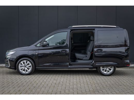 Ford Tourneo Connect 1.5 PHEV Titanium 7 Persoons | 17 inch licht metaal | 7-persoons uitvoering | Achteruitrijcamera ActivLease financial lease