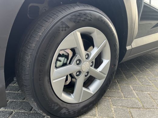 Hyundai Kona 1.6 GDI 141pk HEV Comfort | Camera | Draadloos carplay | Climate control | Adaptive cruise contro... ActivLease financial lease