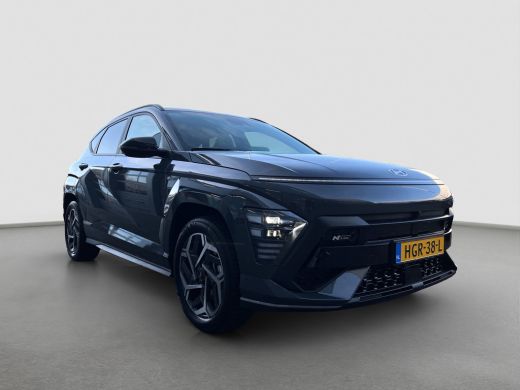 Hyundai Kona 1.6 GDI 141pk HEV N-Line | Premium audio | 360 camera | Bestuurdersstoel met geheugen | Adaptive ... ActivLease financial lease