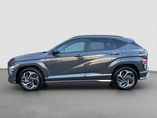 Hyundai Kona 1.6 GDI 141pk HEV N-Line | Premium audio | 360 camera | Bestuurdersstoel met geheugen | Adaptive ... ActivLease financial lease