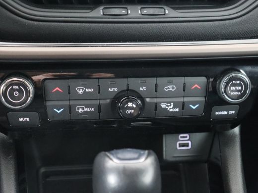 Jeep Compass 4xe 240 Plug-in Hybrid Electric S | Stoel & stuurverwarming | Half leder | Camera | Adaptive crui... ActivLease financial lease