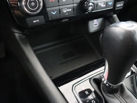 Jeep Compass 4xe 240 Plug-in Hybrid Electric S | Stoel & stuurverwarming | Half leder | Camera | Adaptive crui... ActivLease financial lease