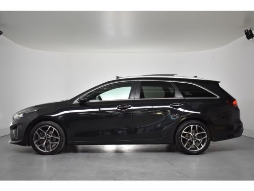 Kia Ceed Sportswagon 1.4 T-GDI GT-Line | Automaat | Dealer Onderhouden! | 1e Eigenaar! | Open Dak | Camera | Cruise Ad... ActivLease financial lease