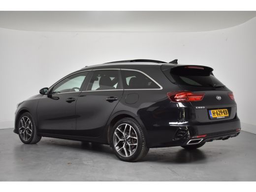 Kia Ceed Sportswagon 1.4 T-GDI GT-Line | Automaat | Dealer Onderhouden! | 1e Eigenaar! | Open Dak | Camera | Cruise Ad... ActivLease financial lease