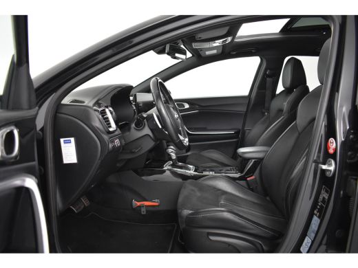 Kia Ceed Sportswagon 1.4 T-GDI GT-Line | Automaat | Dealer Onderhouden! | 1e Eigenaar! | Open Dak | Camera | Cruise Ad... ActivLease financial lease