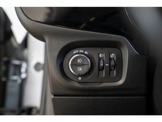 Opel Corsa 1.2 Turbo 100PK Elegance | Camera | Parkeersensoren | Climate Controle | Dodehoek bewaking | Appl... ActivLease financial lease