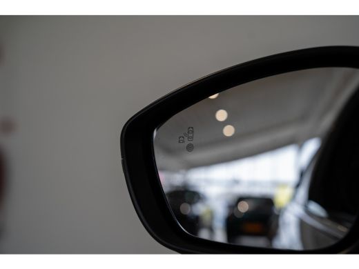 Opel Corsa 1.2 Turbo 100PK Elegance | Camera | Parkeersensoren | Climate Controle | Dodehoek bewaking | Appl... ActivLease financial lease