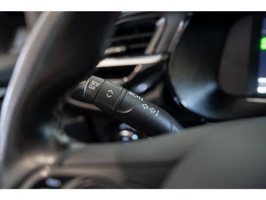 Opel Corsa 1.2 Turbo 100PK Elegance | Camera | Parkeersensoren | Climate Controle | Dodehoek bewaking | Appl... ActivLease financial lease