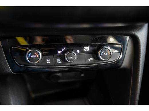 Opel Corsa 1.2 Turbo 100PK Elegance | Camera | Parkeersensoren | Climate Controle | Dodehoek bewaking | Appl... ActivLease financial lease