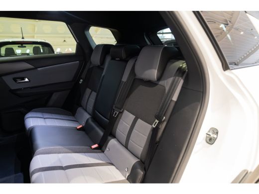 Opel Grandland 1.2 Turbo 145PK Hybrid GS | Head-up Display | Camera | Keyless | Parkeersensoren | Stoelverwarmin... ActivLease financial lease