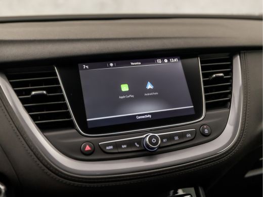 Opel Grandland X 1.2 Sportline (APPLE CARPLAY, CAMERA, DEALER ONDERHOUDEN, NAVIGATIE, CLIMATE, CRUISE, GETINT GLAS... ActivLease financial lease
