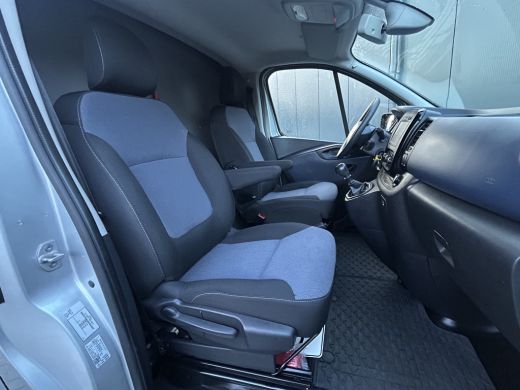 Opel Vivaro 1.6 CDTI 126 PK / L1H1 / 1e EIG. / TREKHAAK / AIRCO / CRUISE / NAVI / CAMERA / BLUETOOTH ActivLease financial lease