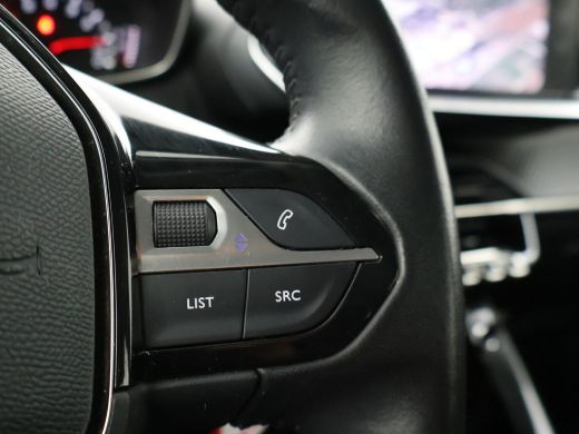 Peugeot 2008 1.2 PURETECH BLEU VERTIGO + LED | APPLE CARPLAY | ANDROID AUTO | DEALER ONDERHOUDEN ActivLease financial lease