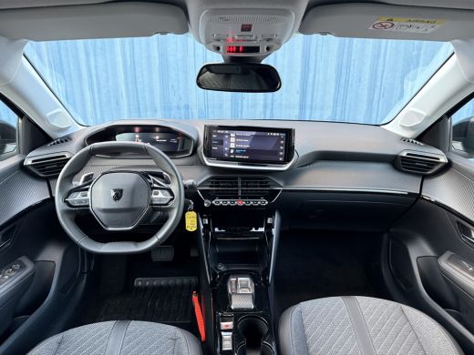 Peugeot 208 Hybrid 100 e-DCS6 Allure Cruise control adeptief met stop&go | Lichtmetalen velgen 16" | Apple ca... ActivLease financial lease