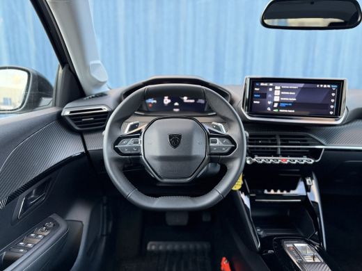 Peugeot 208 Hybrid 100 e-DCS6 Allure Cruise control adeptief met stop&go | Lichtmetalen velgen 16" | Apple ca... ActivLease financial lease