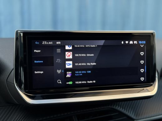 Peugeot 208 Hybrid 100 e-DCS6 Allure Cruise control adeptief met stop&go | Lichtmetalen velgen 16" | Apple ca... ActivLease financial lease