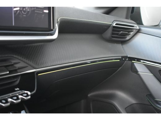 Peugeot 208 Hybrid 100 e-DCS6 GT | Navigatie by App | Sfeerverlichting | Full-LED | Achteruitrijcamera | Spor... ActivLease financial lease