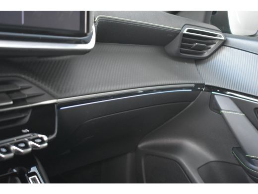 Peugeot 208 Hybrid 100 e-DCS6 GT | Navigatie by App | Sfeerverlichting | Full-LED | Achteruitrijcamera | Spor... ActivLease financial lease