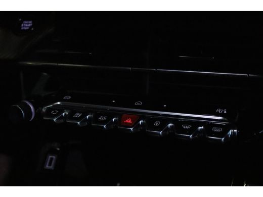 Peugeot 208 Hybrid 110 e-DCS6 GT | Cruise Control | 360 Camera | Keyless | Navi | Carplay | Dodehoekdetectie ActivLease financial lease