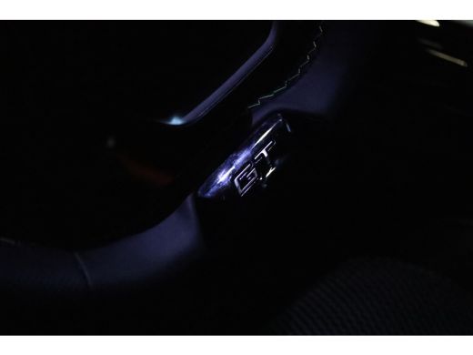 Peugeot 208 Hybrid 110 e-DCS6 GT | Cruise Control | 360 Camera | Keyless | Navi | Carplay | Dodehoekdetectie ActivLease financial lease