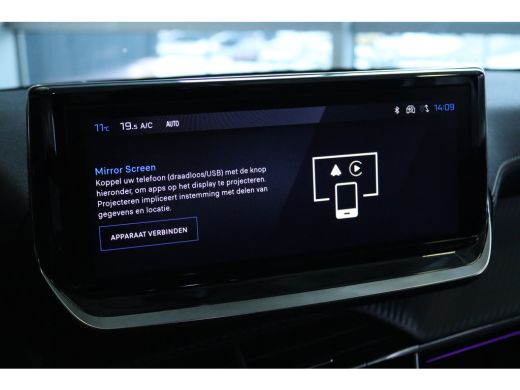 Peugeot 208 Hybrid 110 e-DCS6 GT | Cruise Control | Camera | Keyless | Carplay | 17 Inch | ActivLease financial lease