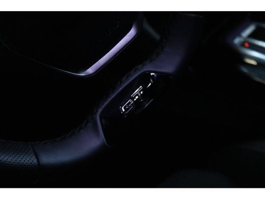Peugeot 208 Hybrid 110 e-DCS6 GT | Cruise Control | Camera | Keyless | Carplay | 17 Inch | ActivLease financial lease