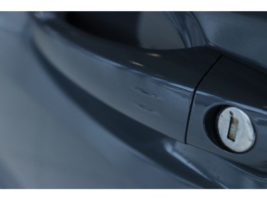 Peugeot 208 Hybrid 110 e-DCS6 GT | Cruise Control | Camera | Keyless | Carplay | 17 Inch | ActivLease financial lease