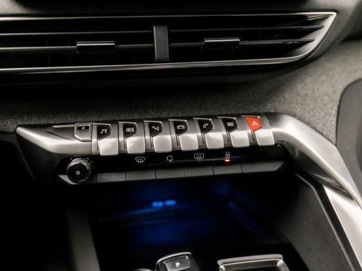 Peugeot 3008 1.6 HYbrid 225 Allure 225Pk Automaat (APPLE CARPLAY, STANDKACHEL, GROOT NAVI, CAMERA, XENON, DIGI... ActivLease financial lease