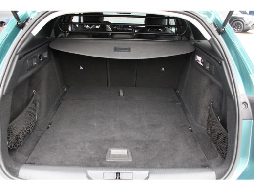 Peugeot 308 SW 1.2 PureTech Allure Pack Business | Automaat | Navigatie | Camera | Trekhaak | Apple carplay | ActivLease financial lease