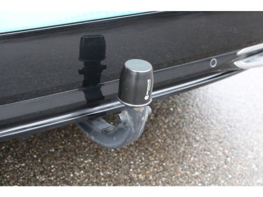 Peugeot 308 SW 1.2 PureTech Allure Pack Business | Automaat | Navigatie | Camera | Trekhaak | Apple carplay | ActivLease financial lease