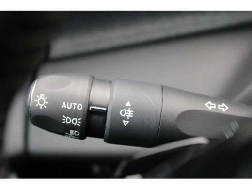 Peugeot 308 SW 1.2 PureTech Allure Pack Business | Automaat | Navigatie | Camera | Trekhaak | Apple carplay | ActivLease financial lease