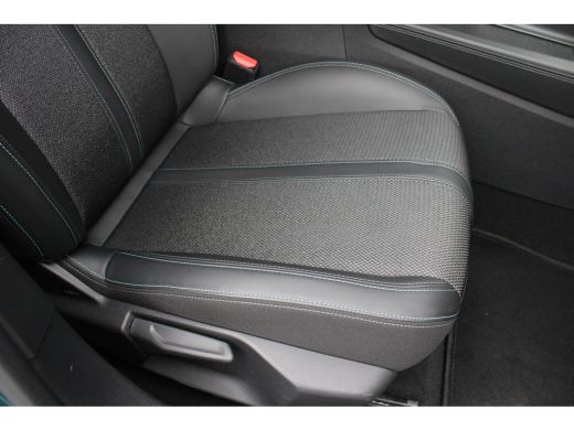 Peugeot 308 SW 1.2 PureTech Allure Pack Business | Automaat | Navigatie | Camera | Trekhaak | Apple carplay | ActivLease financial lease