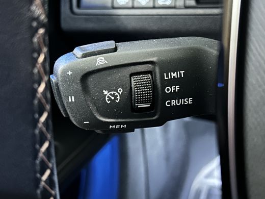 Peugeot 5008 1.2 PureTech Blue Lease GT | Focal Audio | Black Pack | 19'' Lichtmetalen velgen | Panoramadak | ... ActivLease financial lease