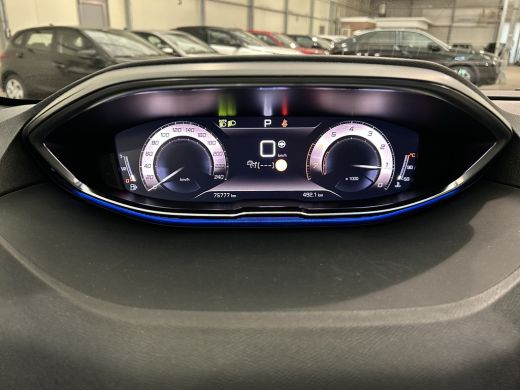 Peugeot 5008 1.2 PureTech Blue Lease GT | Focal Audio | Black Pack | 19'' Lichtmetalen velgen | Panoramadak | ... ActivLease financial lease