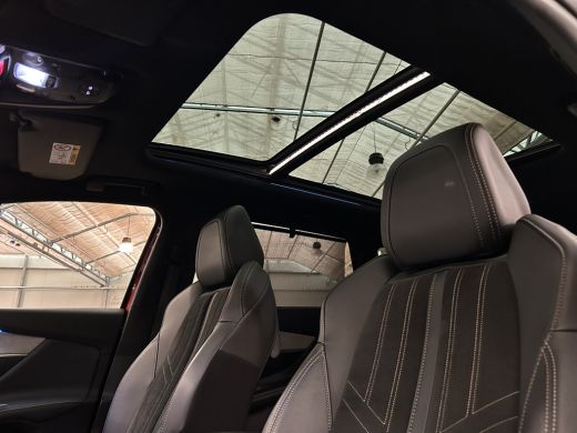 Peugeot 5008 1.2 PureTech Blue Lease GT | Focal Audio | Black Pack | 19'' Lichtmetalen velgen | Panoramadak | ... ActivLease financial lease