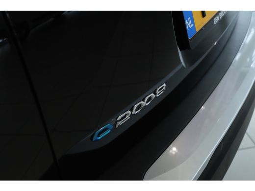 Peugeot e-2008 EV 136PK 50KWH ACTIVE PACK | Cruise Control | Navigatie | Climate | Carplay | LMV | PDC ActivLease financial lease