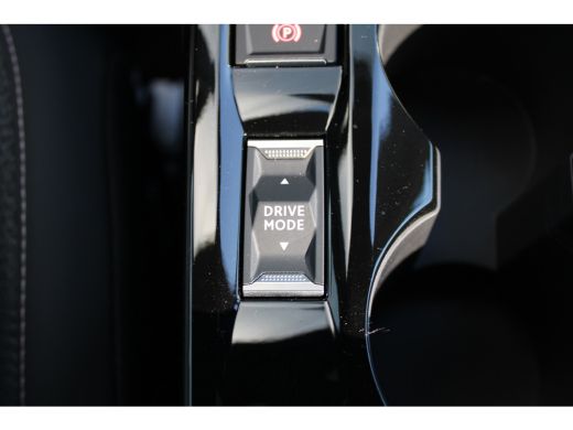 Peugeot e-2008 EV Allure 54 kWh ActivLease financial lease