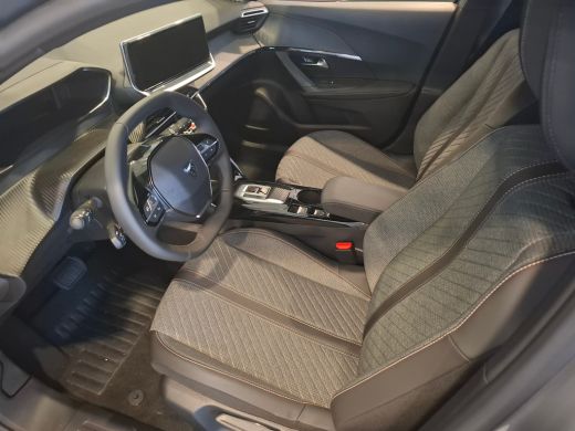 Peugeot e-2008 EV Allure 54 kWh ActivLease financial lease