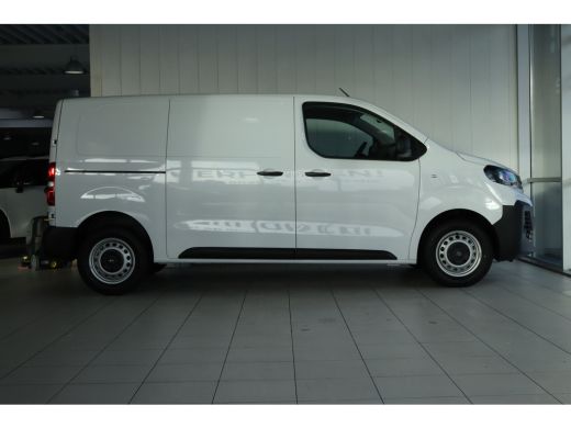 Peugeot Expert bestelwagen Standard 2.0 BlueHDi 145 L1 | Trekhaak | Cruise Control | Betimmering | Radio | Airco... ActivLease financial lease