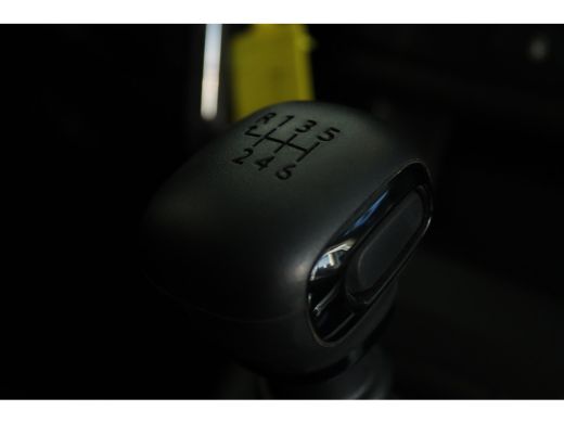 Peugeot Expert bestelwagen Standard 2.0 BlueHDi 145 L1 | Trekhaak | Cruise Control | Betimmering | Radio | Airco... ActivLease financial lease