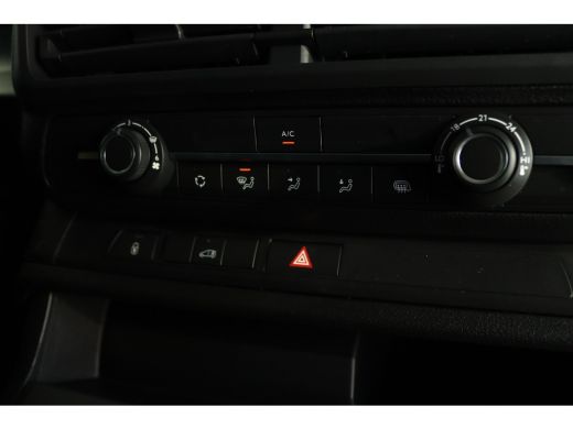 Peugeot Expert bestelwagen Standard 2.0 BlueHDi 145 L1 | Trekhaak | Cruise Control | Betimmering | Radio | Airco... ActivLease financial lease