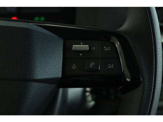 Peugeot Expert bestelwagen Standard 2.0 BlueHDi 145 L1 | Trekhaak | Cruise Control | Betimmering | Radio | Airco... ActivLease financial lease