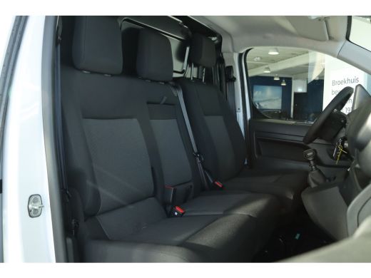 Peugeot Expert bestelwagen Standard 2.0 BlueHDi 145 L1 | Trekhaak | Cruise Control | Betimmering | Radio | Airco... ActivLease financial lease