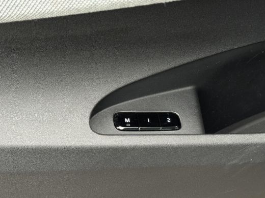 Polestar 2 Long Range Dual Motor Launch Edition 78kWh NL AUTO | PANO | STUURWIEL VERW | STOELVERW | 360 CAMERA ActivLease financial lease