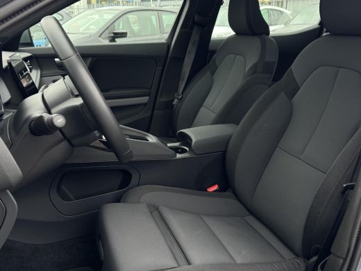 Polestar 2 Long Range Dual Motor Launch Edition 78kWh NL AUTO | PANO | STUURWIEL VERW | STOELVERW | 360 CAMERA ActivLease financial lease