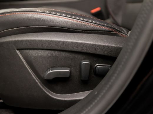 Renault Arkana 1.3 TCe 140 R.S. Line Sport 141Pk Automaat (GROOT NAVIGATIE, APPLE CARPLAY, CAMERA, LEDEREN SPORT... ActivLease financial lease