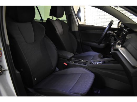 Skoda Octavia Combi TSI iV PHEV 204PK DSG HYBRID BUSINESS NAVI/CARPLAY/PDC STOELVERW ActivLease financial lease