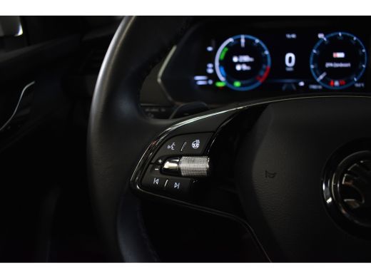 Skoda Octavia Combi TSI iV PHEV 204PK DSG HYBRID BUSINESS NAVI/CARPLAY/PDC STOELVERW ActivLease financial lease