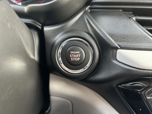 Suzuki Swift 1.2 Comfort Smart Hybrid ActivLease financial lease